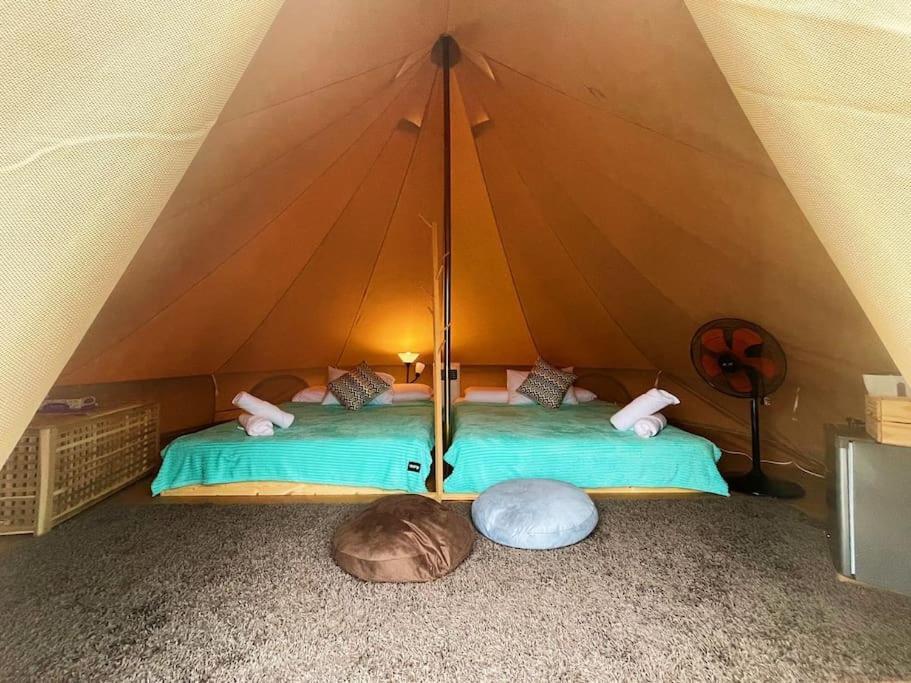Rembulan Escape Bell Tent 2 Kampung Penarik Екстериор снимка
