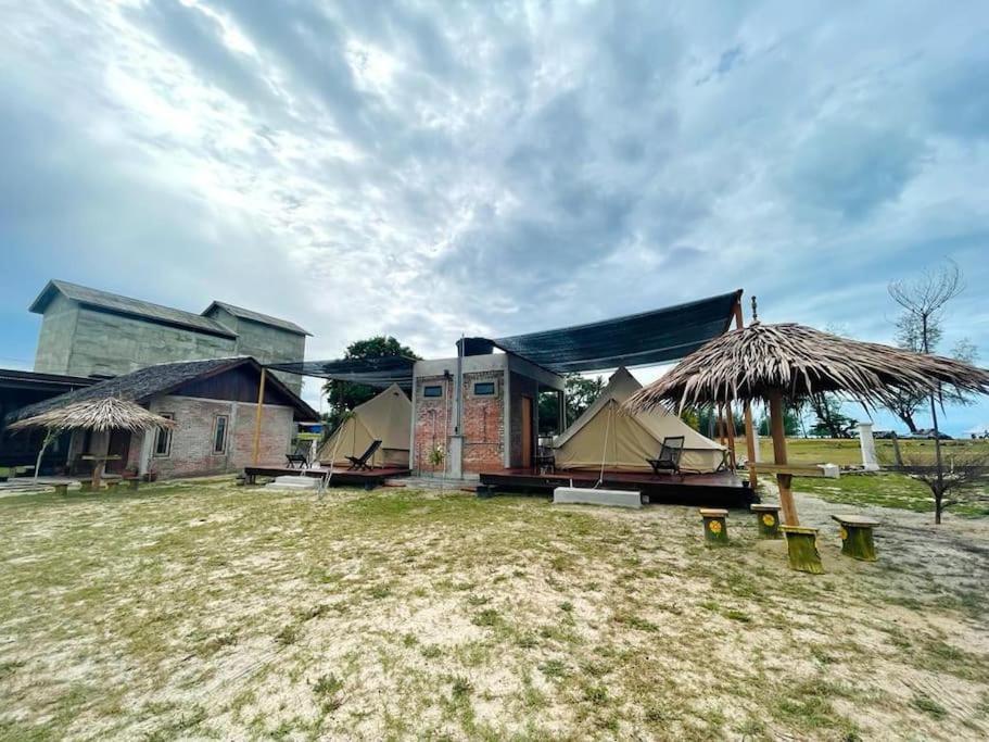 Rembulan Escape Bell Tent 2 Kampung Penarik Екстериор снимка